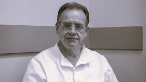 Preminuo akademik Radunović